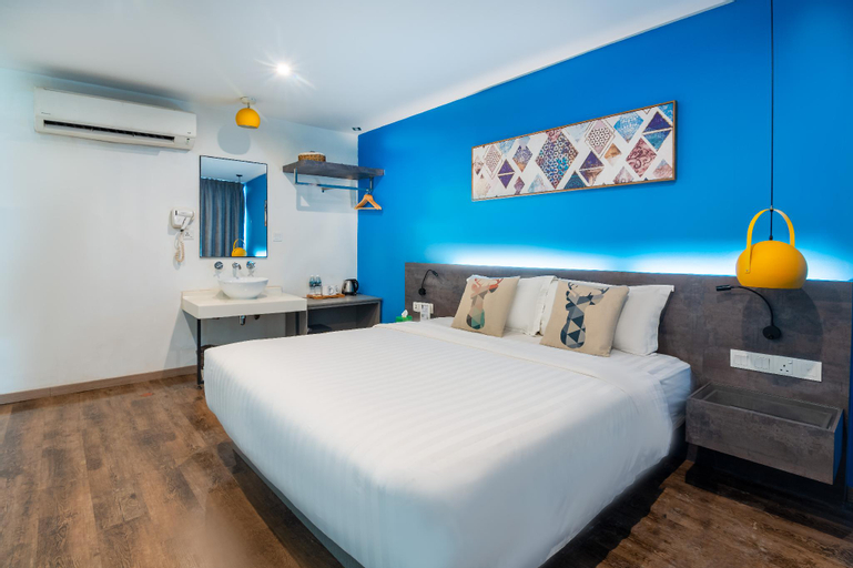 Bedroom 28