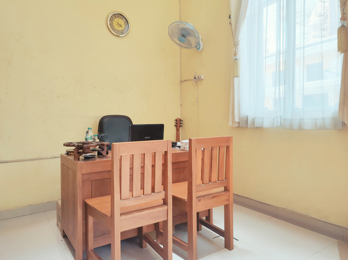 Others 4, RedDoorz @ Mangga Residence near Exit Toll Banyumanik Semarang, Semarang