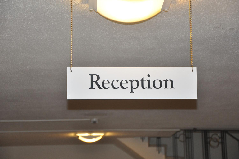 Others 3, Hotel Lowen, Baden