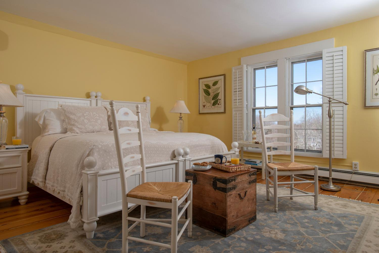 Others 5, Liberty Hill Inn, Barnstable