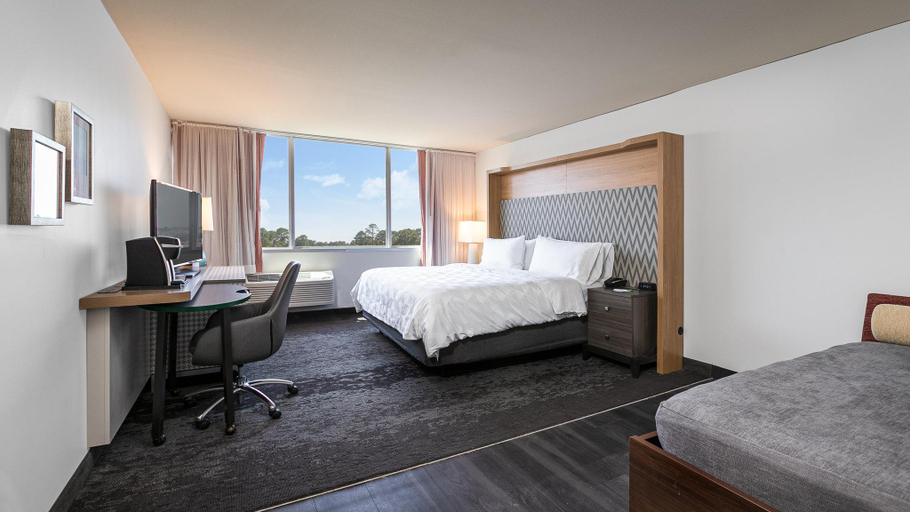 Bedroom 24