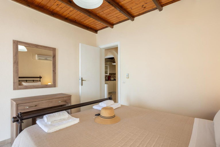 Bedroom 2, Villa Elia, Ionian Islands