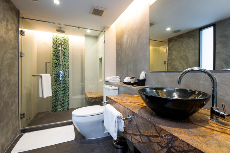 Bathroom 1