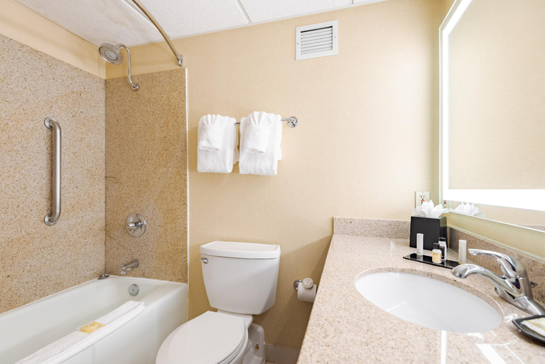 Bathroom 7