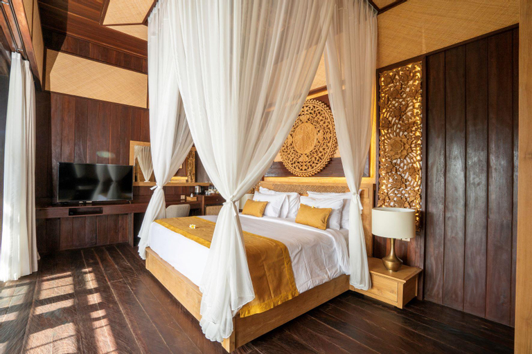 Bedroom 8