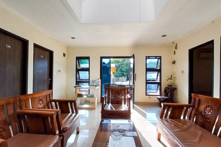 Others 5, D Cost 19 Syariah Mitra RedDoorz, Pekanbaru