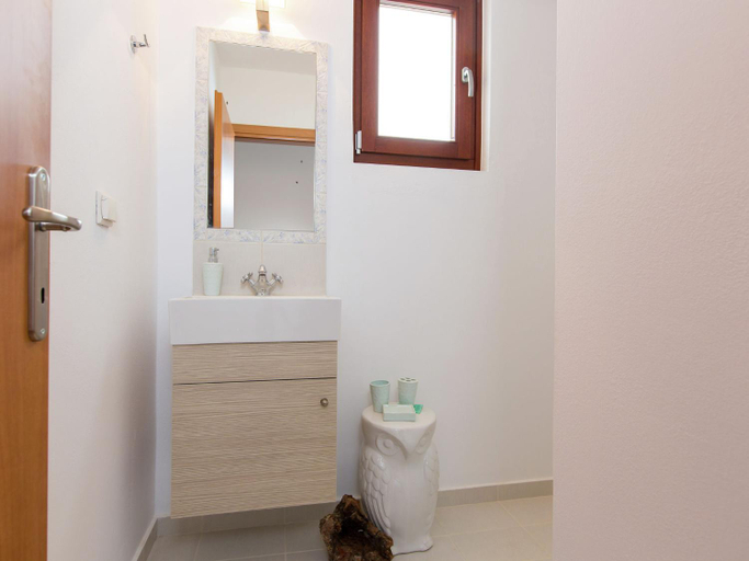 Bathroom 4, Amazing villa in Kyriana w/ , Crete