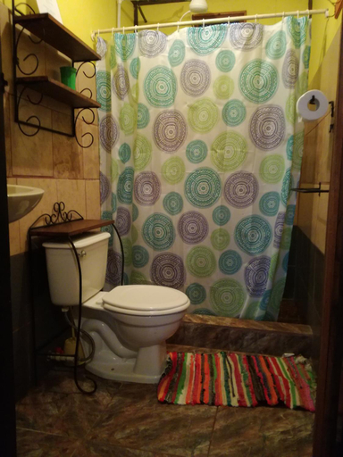 Bathroom 4, Casitas La Playa, Talamanca