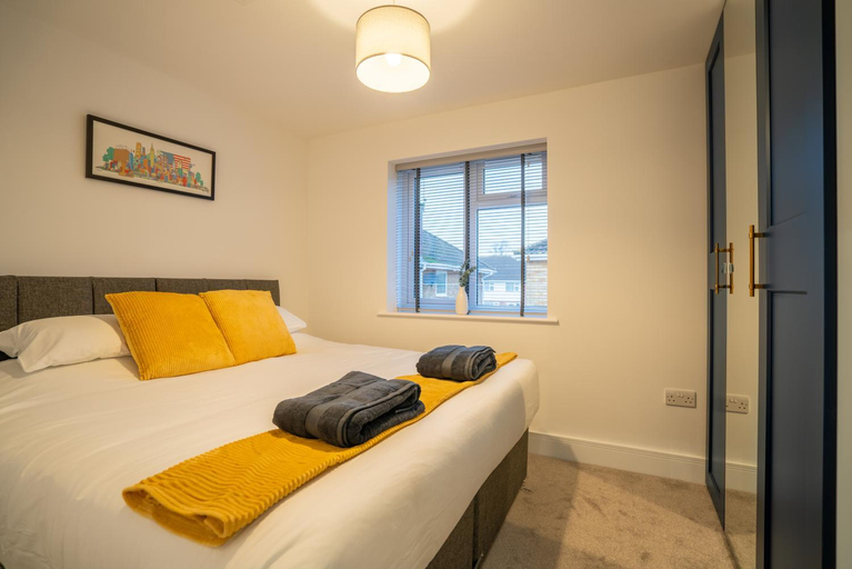 Others 2, Mill Road Apartment First Floor, West Sussex