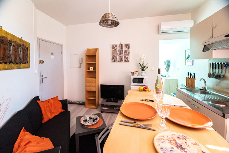Dining Room 2
