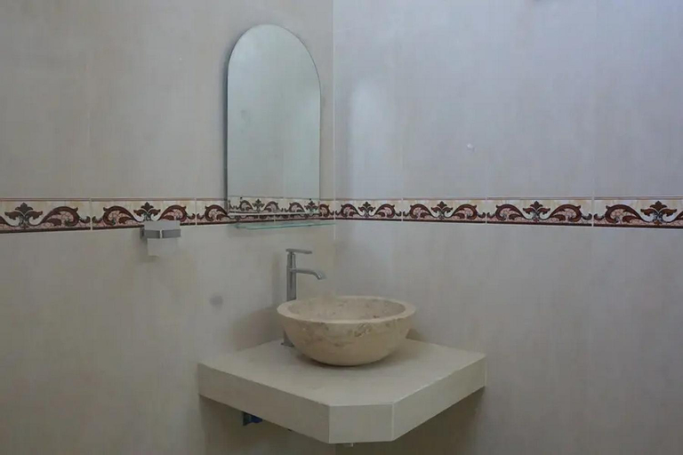 Bathroom 4
