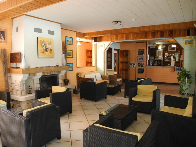 Public Area, Hotel Des Neiges, Cilaos