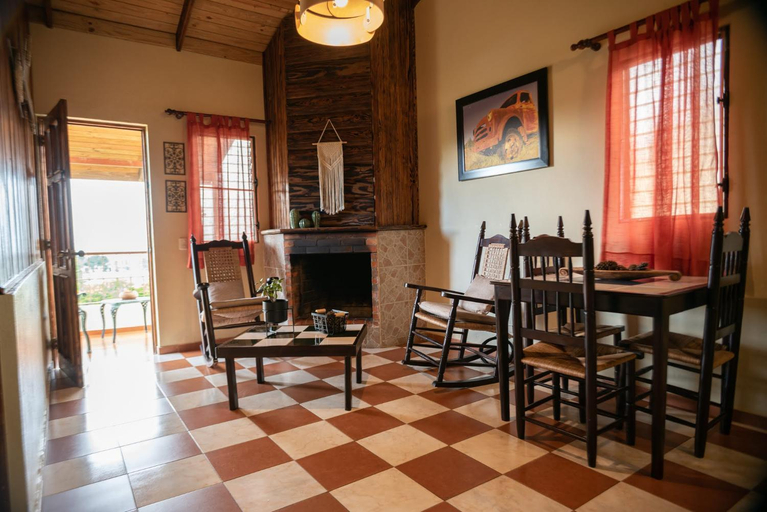 Food & Drinks 4, Hotel Altocerro, Constanza