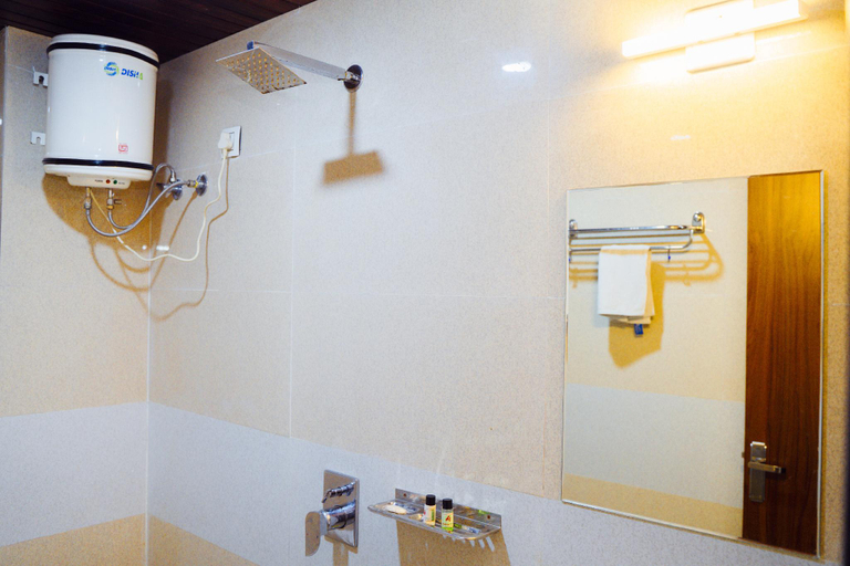 Bathroom 4, Hotel Ardency Green, Udaipur