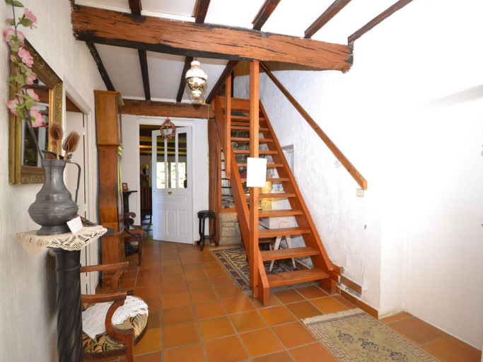 Others 4, Cosy house with private pool near Valence, Drôme