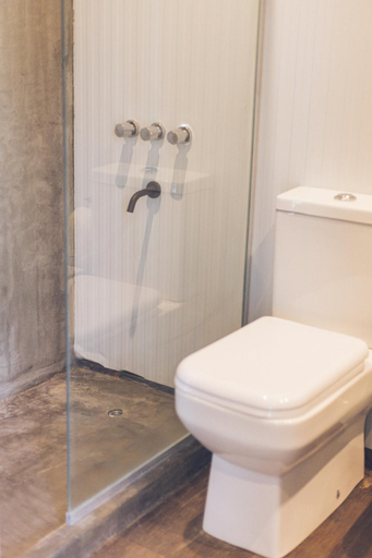 Bathroom 3, Pura Vida YerbaBuena Suite & Host, Yerba Buena