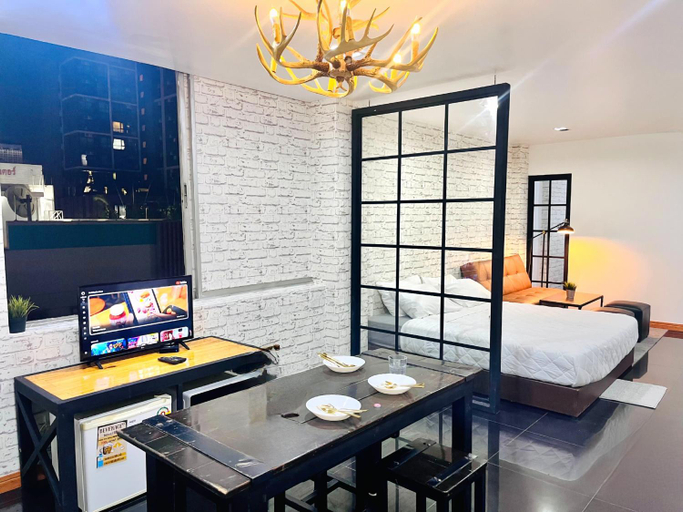 Others 3, Baan33 check in by yourself code inbox 4fl behind Amazon cafe, Din Dang