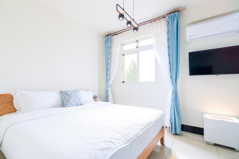 Bedroom 30