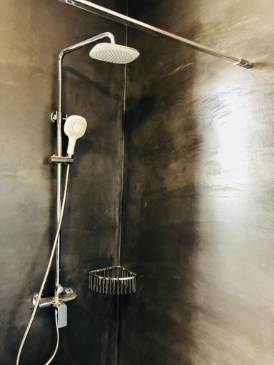 Bathroom 4