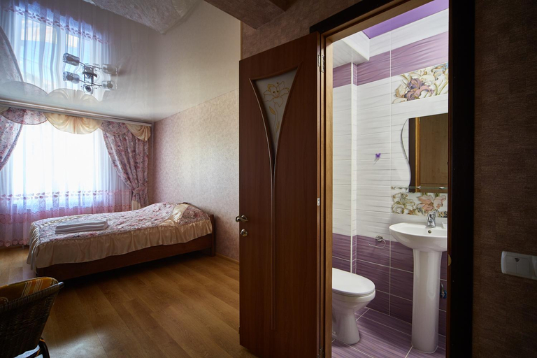 Bathroom, Domashniy, Kamianets'-Podil's'kyi