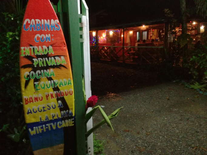 Food & Drinks 5, Casitas La Playa, Talamanca