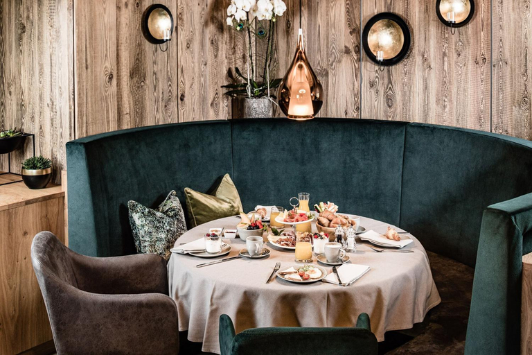 Food & Drinks 5, DER MESNERWIRT - 4 Superior - Meraner Land, Bolzano
