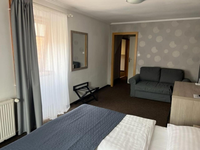 Bedroom 3, Hotel U Dvou Medvv Dk O, Chomutov