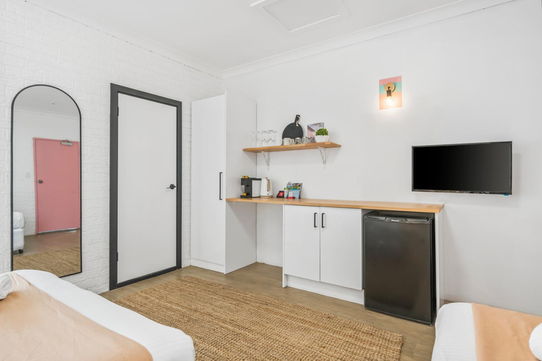Bedroom 2, The Med Crescent Head, Kempsey