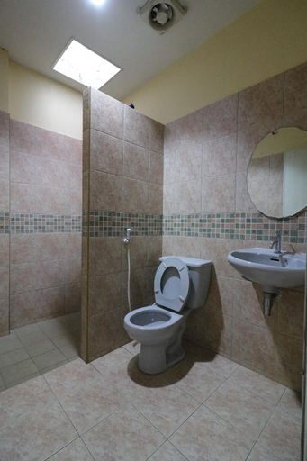 Bathroom 3