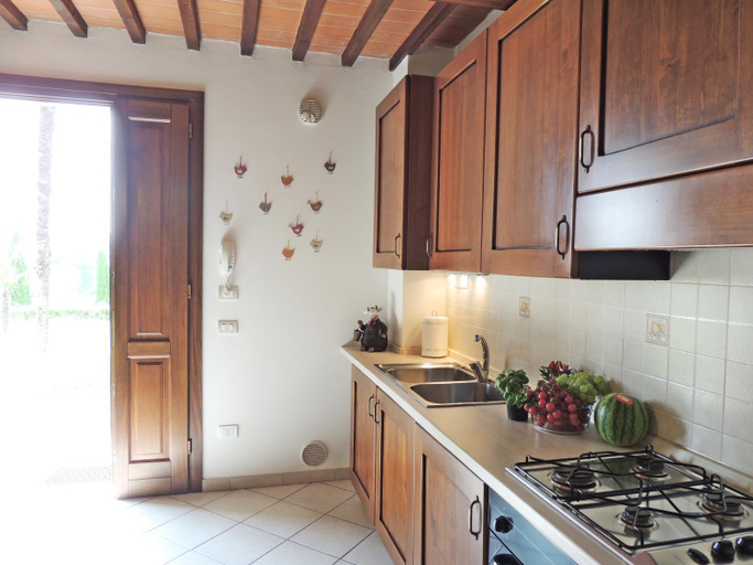 Others 4, La Scuola Di Furio Apartments, Florence