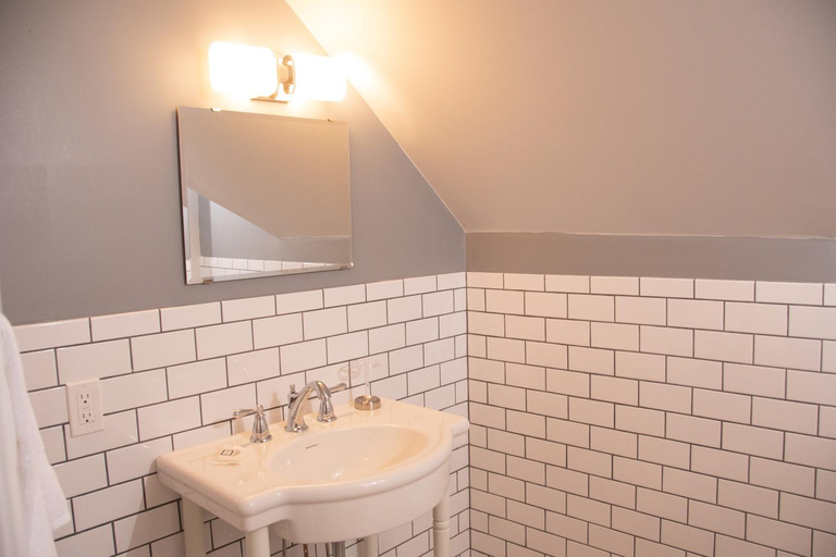 Bathroom 6