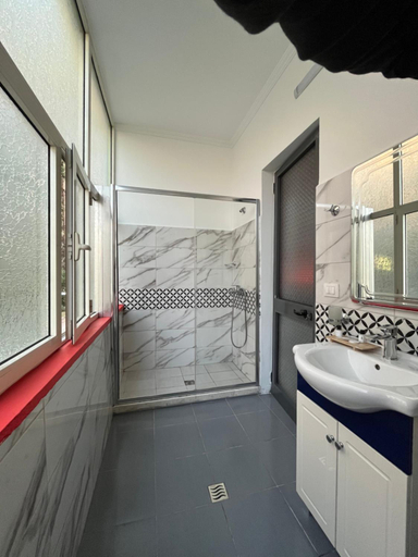 Bathroom 3, MARION HOTEL, Tiranës