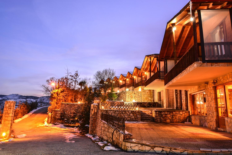 Others 4, Ναιαδες, Peloponnese