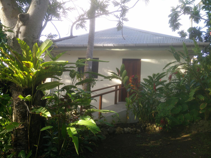 Others 3, Santo Seaside Villas, Luganville
