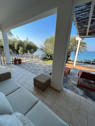 Others 4, Villas Nies, Thessaly