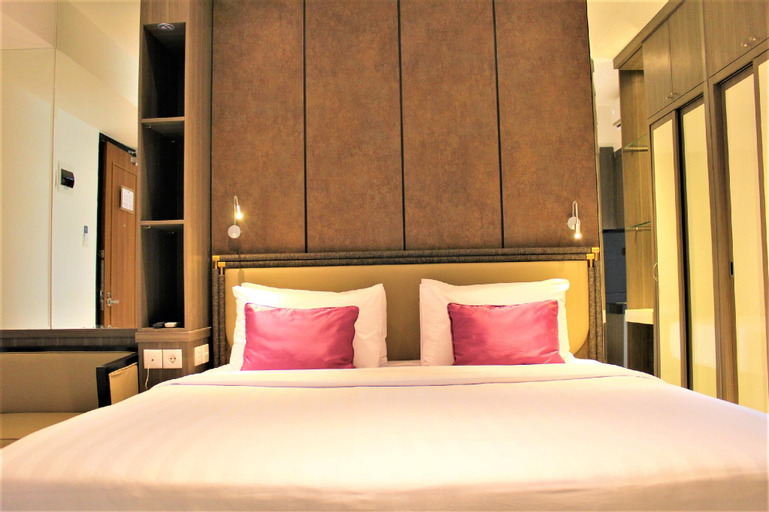Bedroom 13