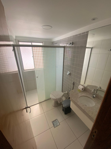 Bathroom 5, IMPERIO ROMANO HOTEL e PARK, com piscina 24h, incluso um dia nos dois parques diRoma Acqua park e sp, Caldas Novas