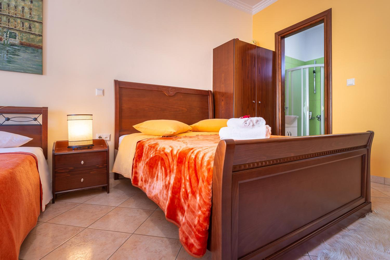 Bedroom 3, Hotel Eirini, Epirus