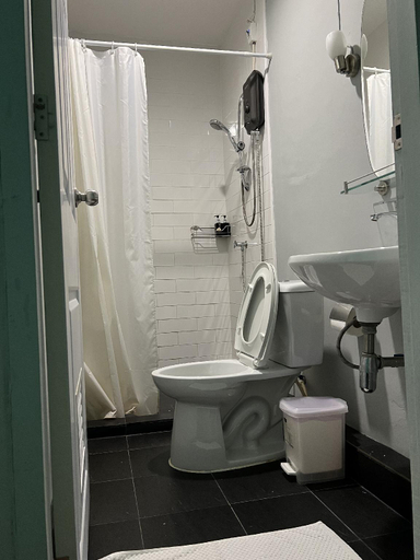 Bathroom 3