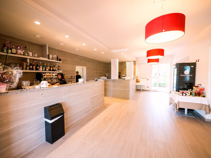 Food & Drinks 3, Pomposa Residence, Ferrara