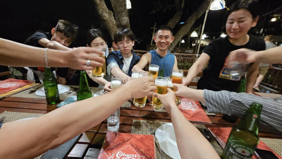 Food & Drinks 5, Big Swimming Pool Garden Villa , Pattaya