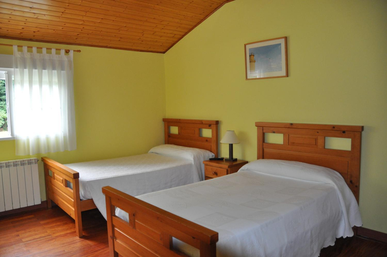 Others 4, Casa Polin, León