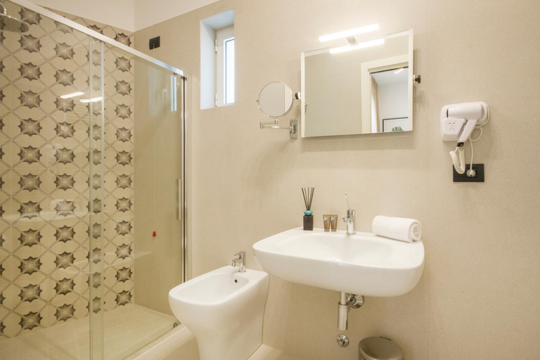 Bathroom 4, Hotel Bellavista - Boutique Hotel, Lecce