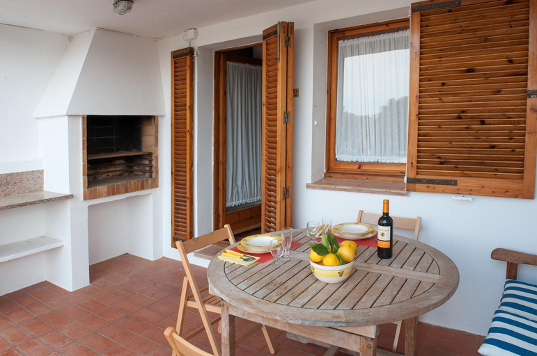 Others 2, Sa Tuna "Casas CE MA", Girona