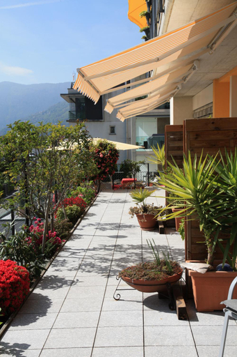 Balcony/terrace 3, Hotel Garni Morettina, Locarno