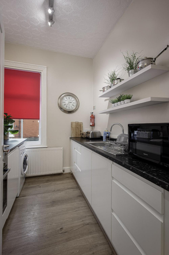 Others 2, Blackpool Abode - Hornby Apartments, Blackpool