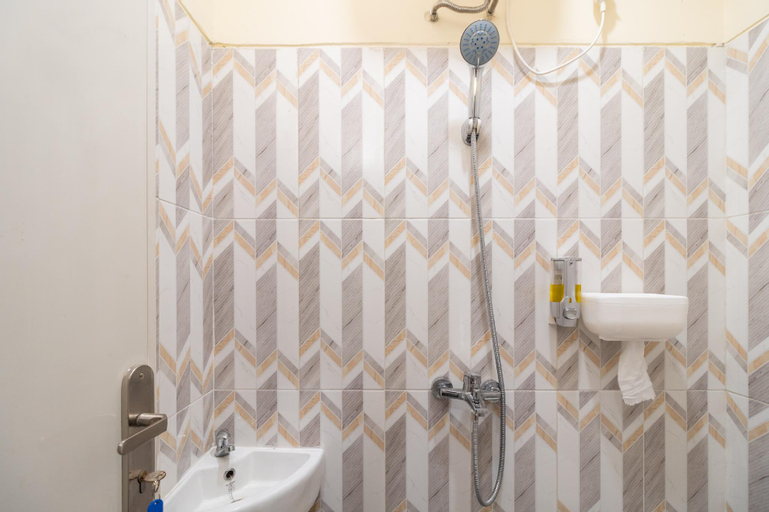Bathroom 3