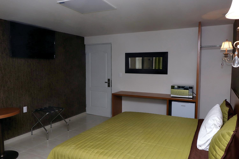 Bedroom 2, Royal Madero Inn, Ciudad Madero