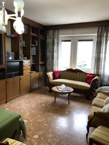 Others 3, Blue Moon - Via Torre del Lebbroso Apartments, Aosta