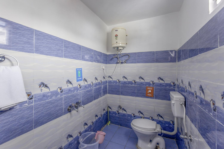 Bathroom 2, Zostel Chitkul, Kinnaur